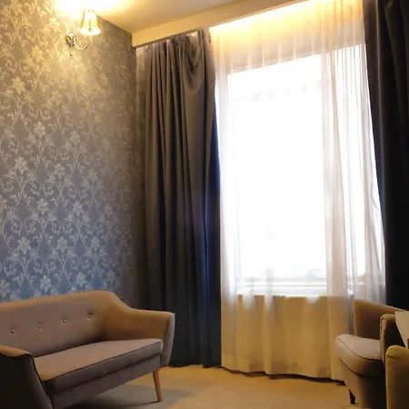 Privatunterkunft Black Gold Center *