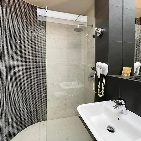 Black Gold Center ホームステイ